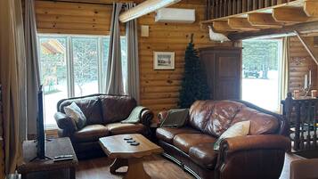 Älytelevisio, DVD-soitin, kirjoja