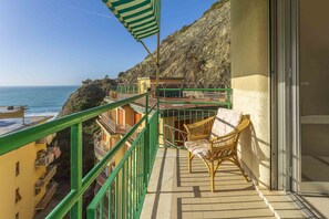 Apartment | Balcony - Sunshine Front Beach Levanto (Levanto)