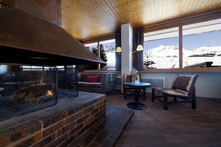 Bar. Crystal Hôtel Courchevel