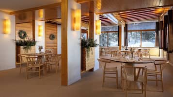 Daily buffet breakfast (EUR 30 per person)