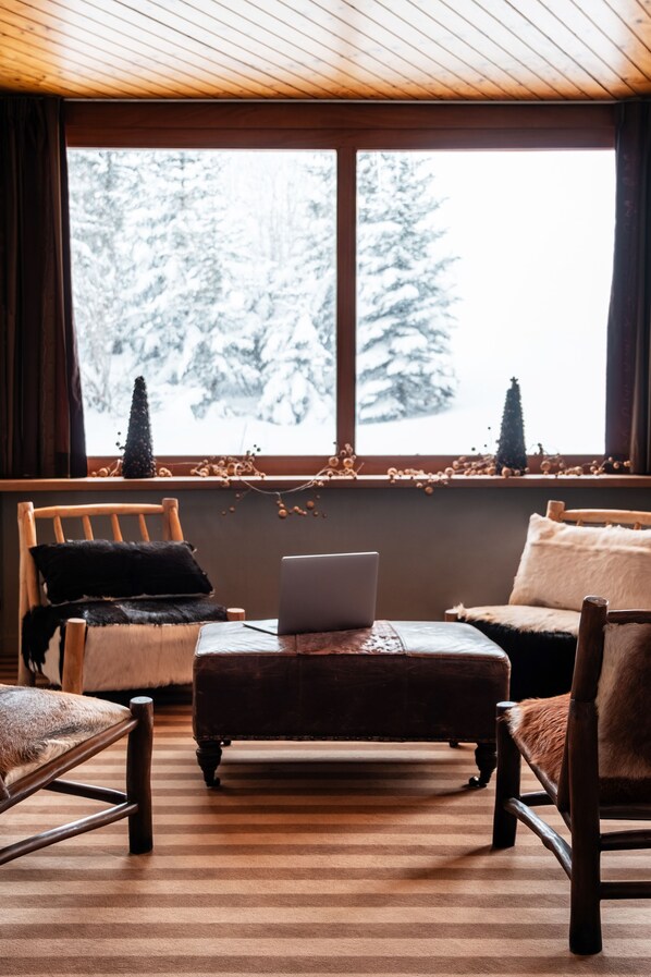 Télévision de 40 pouces avec chaînes numériques