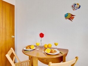 Dining - Duquesa 506 - 2 Terraces with Sea Views, Swimming pool, Parking (Torremolinos)