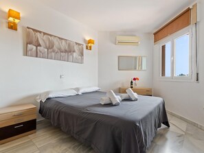 1 quarto, ferros/tábuas de passar roupa, Wi-Fi, roupa de cama