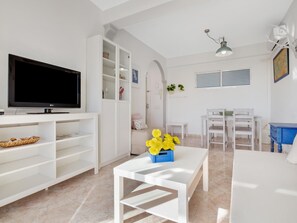 TV - Sol Montemar 54 - Terrace, Swimming Pool, Parking, 200m from the beach (Torremolinos)