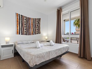 1 bedroom, iron/ironing board, WiFi, bed sheets - Vistamarina 211B - Terrace, Pool, Garage. 300m from the beach (Torremolinos)