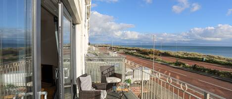 Khuôn viên nơi lưu trú