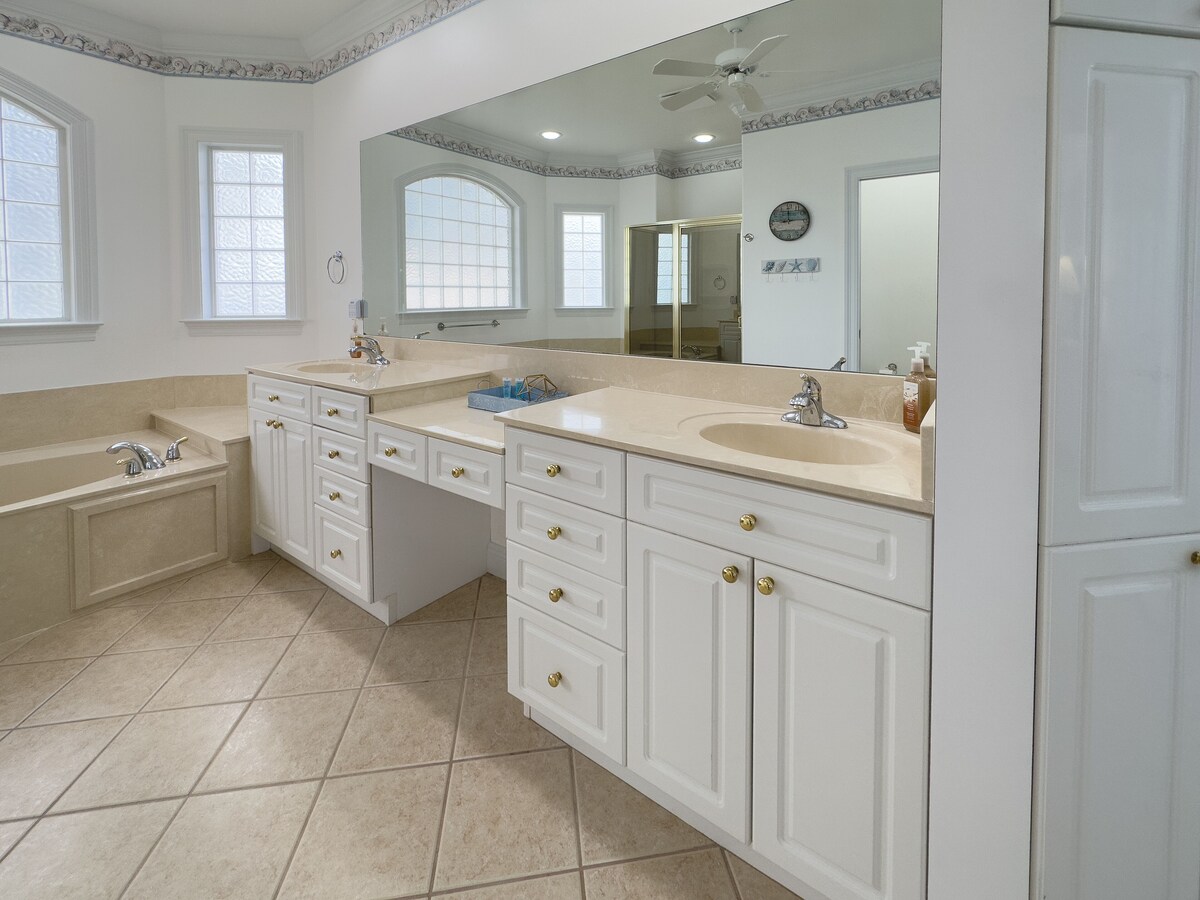 Photo 47 of Private Pool, Walk to Beach, Free Fun Package Sleeps 10 Pet Friendly