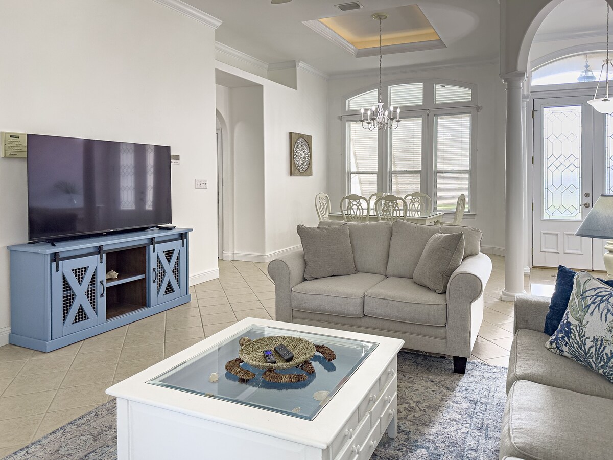Photo 22 of Private Pool, Walk to Beach, Free Fun Package Sleeps 10 Pet Friendly
