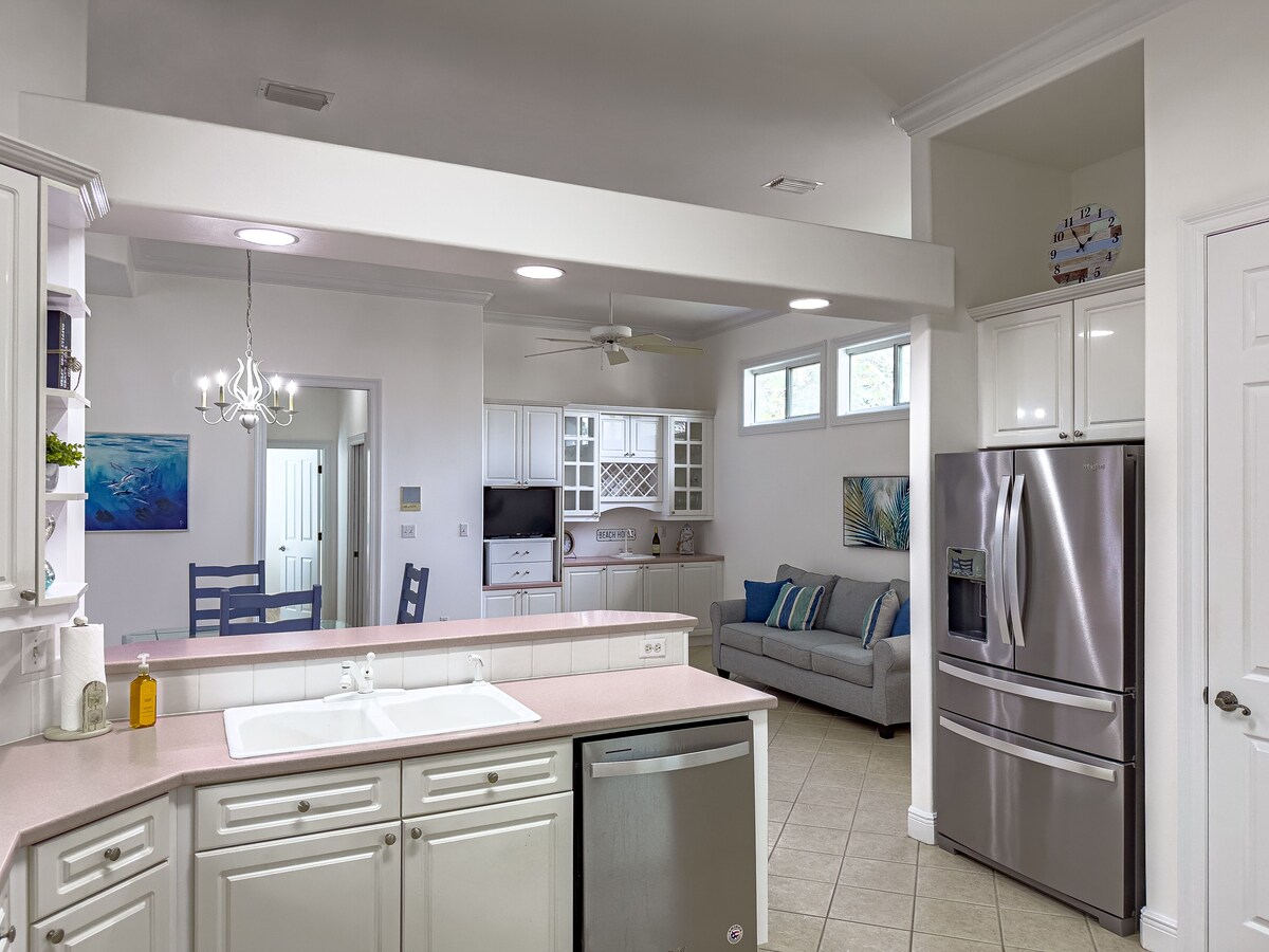 Photo 30 of Private Pool, Walk to Beach, Free Fun Package Sleeps 10 Pet Friendly