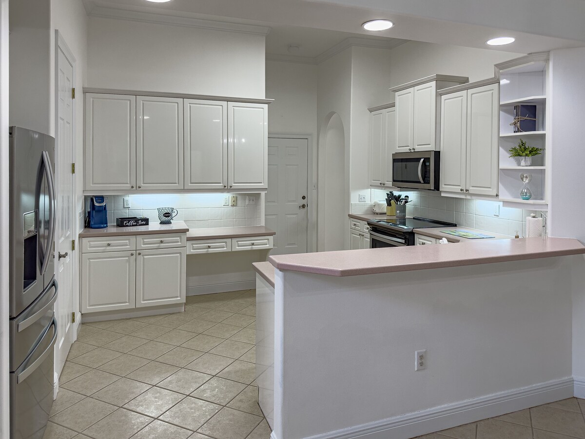 Photo 29 of Private Pool, Walk to Beach, Free Fun Package Sleeps 10 Pet Friendly