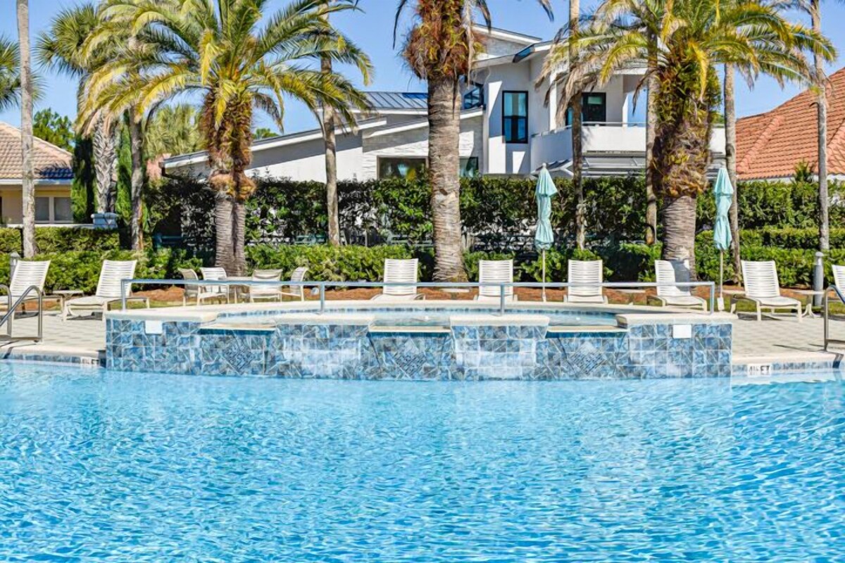 Photo 55 of Private Pool, Walk to Beach, Free Fun Package Sleeps 10 Pet Friendly