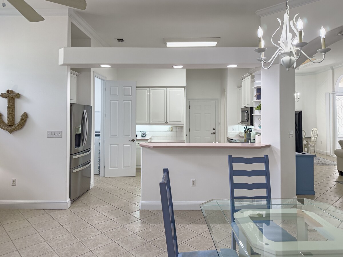 Photo 28 of Private Pool, Walk to Beach, Free Fun Package Sleeps 10 Pet Friendly