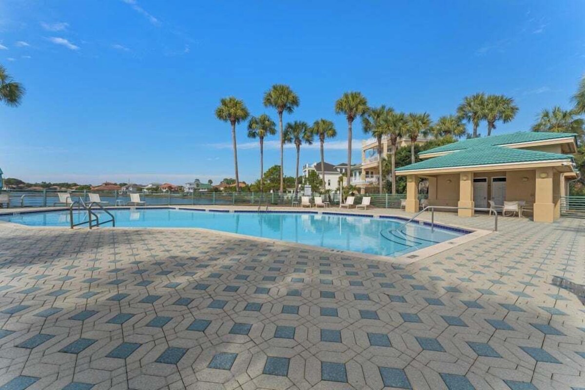 Photo 65 of Private Pool, Walk to Beach, Free Fun Package Sleeps 10 Pet Friendly