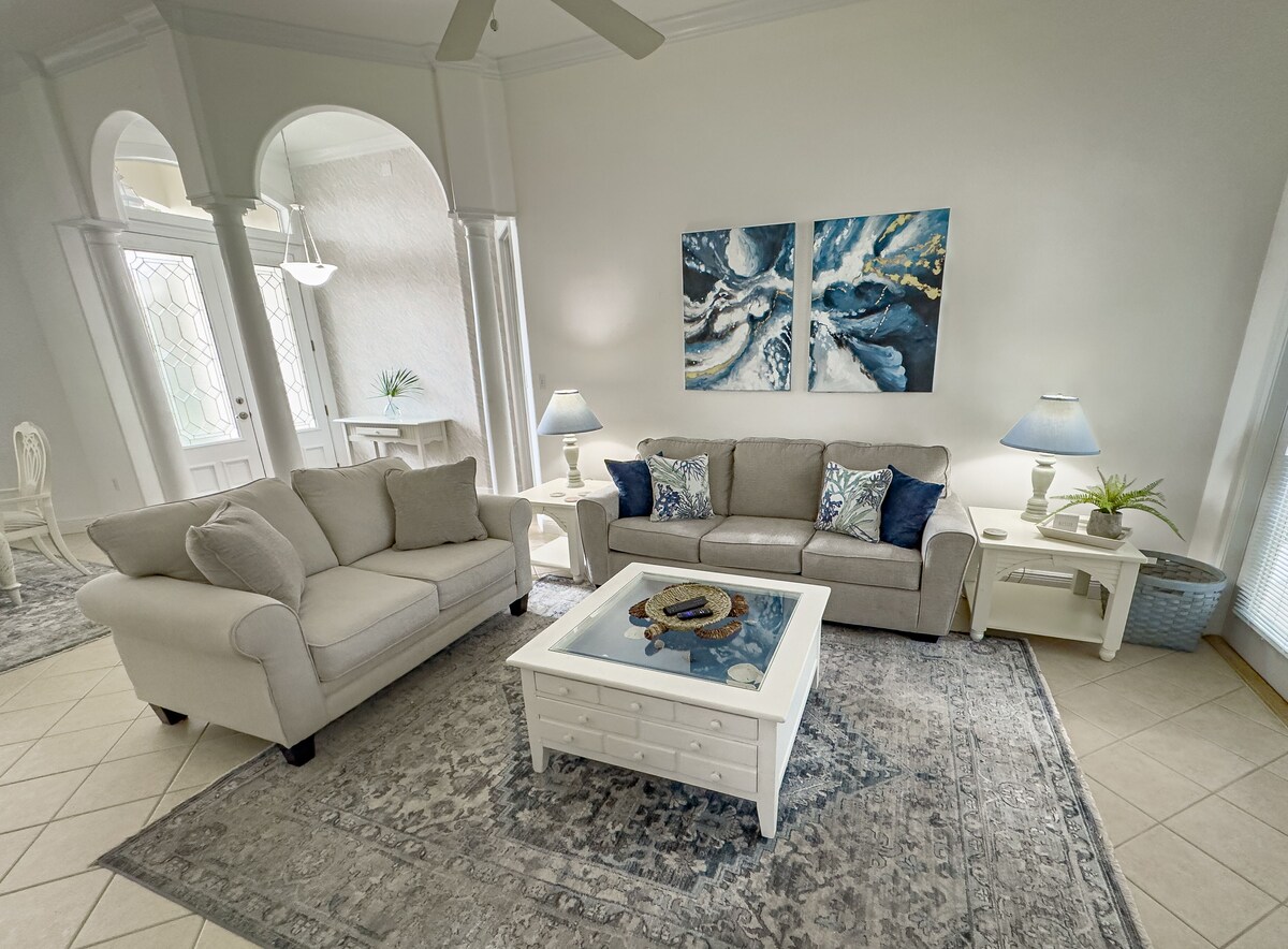 Photo 19 of Private Pool, Walk to Beach, Free Fun Package Sleeps 10 Pet Friendly