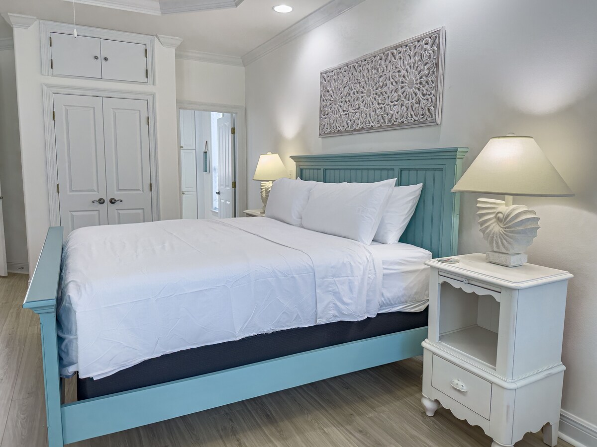 Photo 43 of Private Pool, Walk to Beach, Free Fun Package Sleeps 10 Pet Friendly