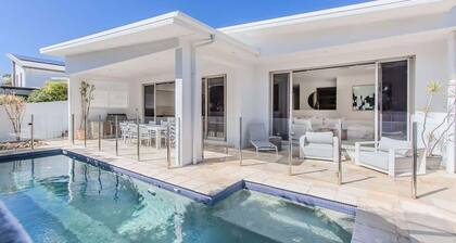 Elliston House- single level 4bed home