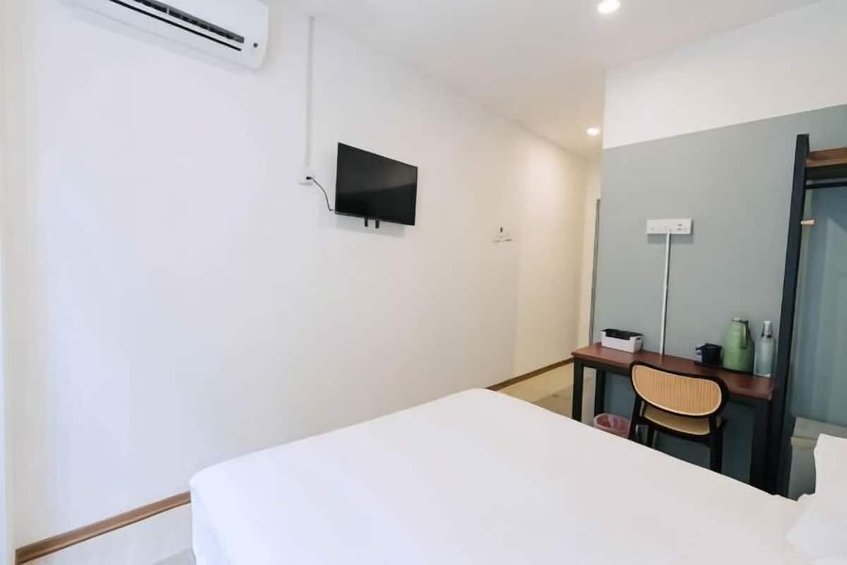Coffre-fort, bureau, espace de travail pour ordinateurs portables