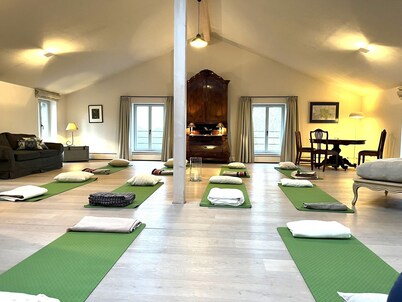 Fantastic four-sided farm near the Baltic Sea for workshops, seminars and retreats