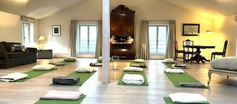 Fantastic four-sided farm near the Baltic Sea for workshops, seminars and retreats
