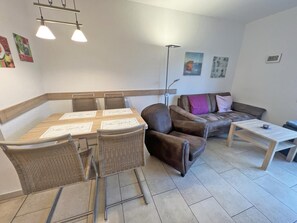 Interior - Deichst?rmer - Zentrale Toplage in Norddeich (Norddeich)