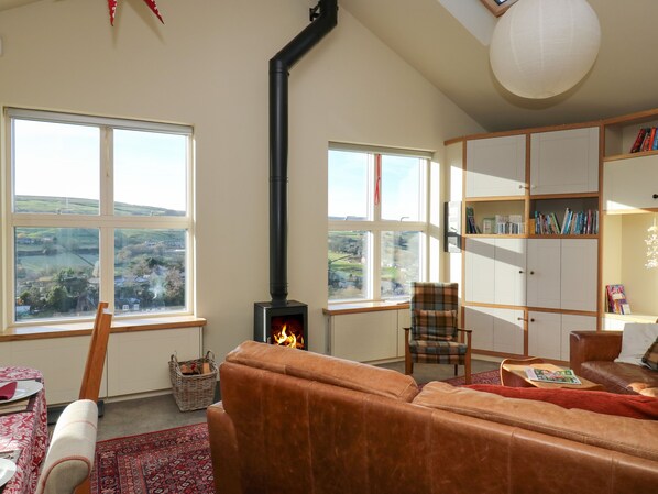 Cottage | Living area - New Heights (Keighley)