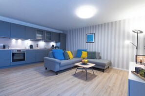 TV, books, stereo