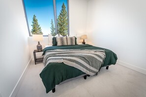 4 Schlafzimmer, Bügeleisen/Bügelbrett, Reisekinderbett, kostenloses WLAN