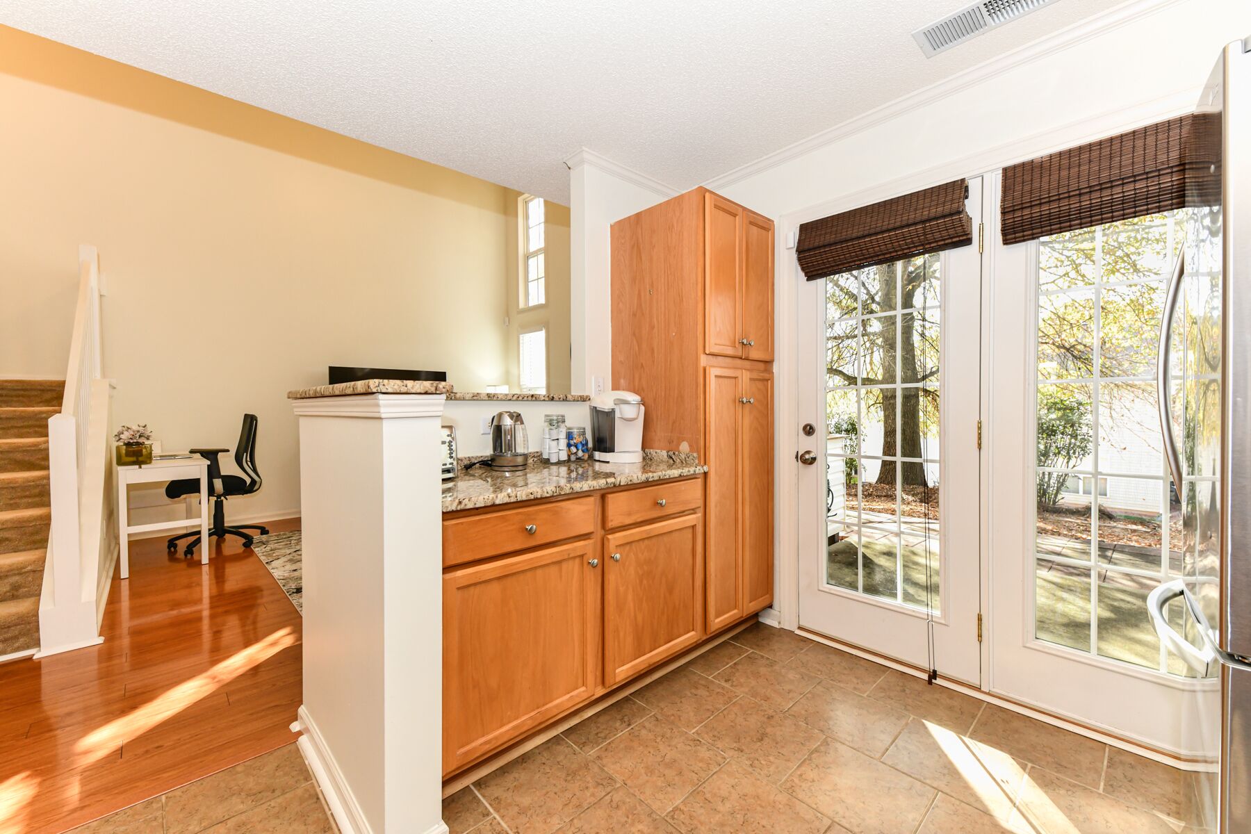 Frigorífic, microones, forn i placa de cuina 