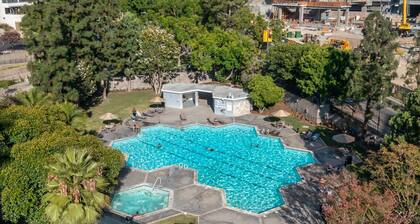 Downtown Mamba Suite - LA- Free Parking