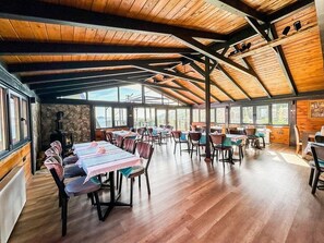 Restaurant - Patya BUNGALOV (Karamürsel)