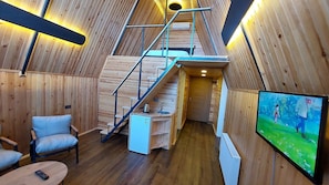 100-cm LCD TV with cable channels, fireplace - Patya BUNGALOV (Karamürsel)