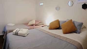 1 bedroom, iron/ironing board, WiFi, bed sheets