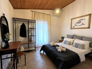 3 bedrooms, iron/ironing board, free WiFi, bed sheets - Afroditi 4 bedrooms,pool,Picturesque village (Pigouniana)