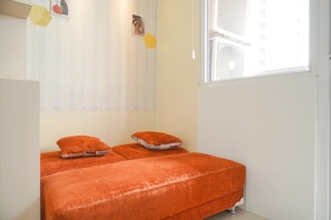 Interior - Modern And Classic 2Br At Green Pramuka City Apartment (Jakarta)