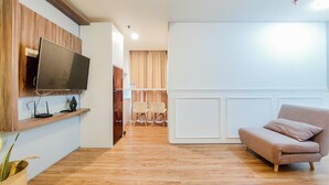 Unclassified image, 2 of 17, button - Comfort Stay Apartment 1Br At Tuscany Residences (South Tangerang)