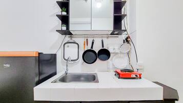 Estúdio | Cozinha privada | Geladeira grande, cooktop