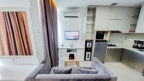 Interior - Good Choice And Comfortable Studio Brooklyn Alam Sutera Apartment (South Tangerang)