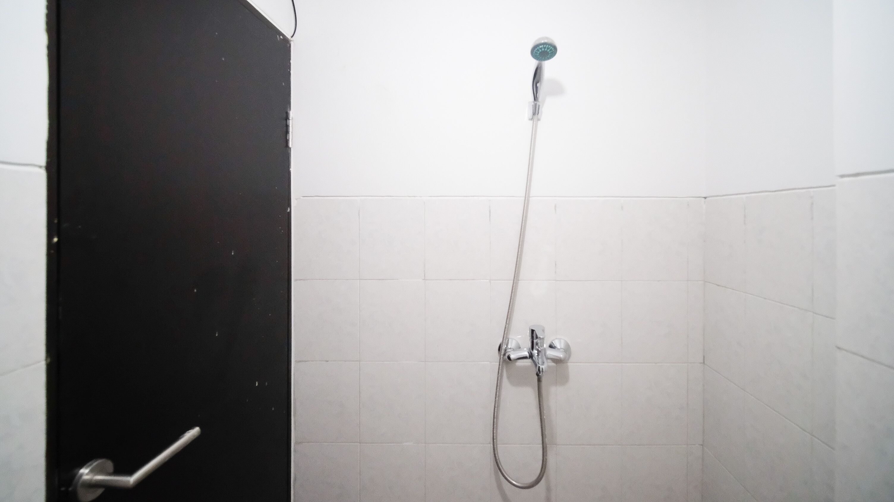 Studio | Bathroom