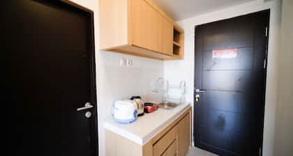 Simple And Tidy Studio Apartment At Suncity Residence