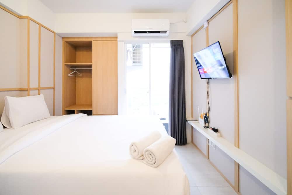 Best Choice And Strategic Location Studio At Apartment Suncity Residence