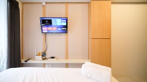 Studio | Free WiFi - Best Choice And Strategic Location Studio At Apartment Suncity Residence (Sidoarjo)