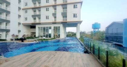 Comfy And Spacey 2Br Apartment At Suncity Residence