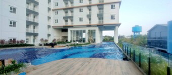 Homey And Comfy 2Br Apartment At Suncity Residence