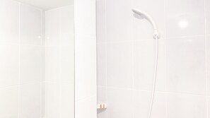 Studio | Bathroom | Shower, towels - Pleasurable And Tidy Studio Tokyo Riverside Pik 2 Apartment (Teluknaga)