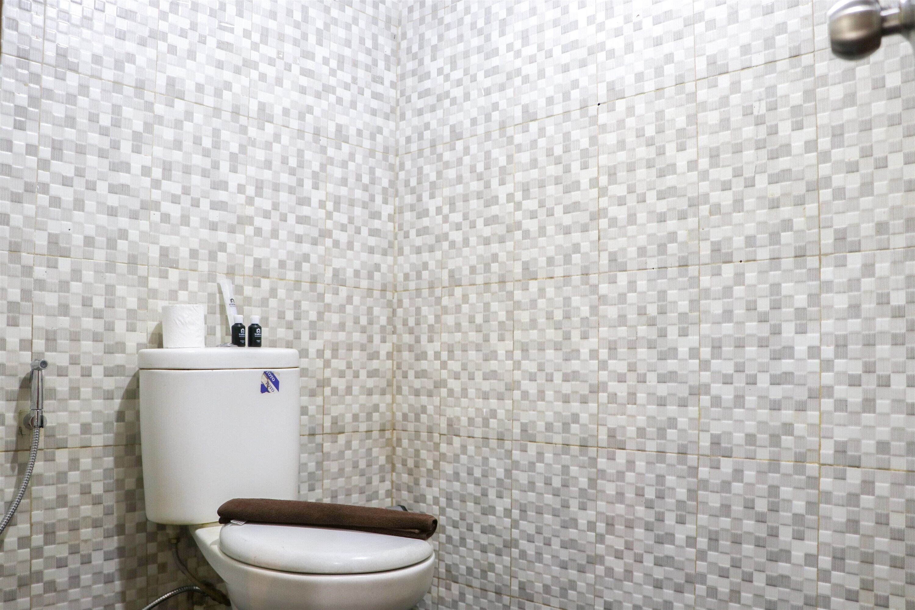 Studio | Bilik Mandi | Pancuran mandi, tuala disediakan 