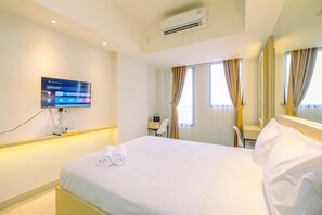 Studio | Free WiFi - Minimalist Studio At Evenciio Margonda Apartment (Depok)