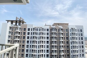 Exterior - Comfort 2Br At 38Th Floor Tokyo Riverside Pik 2 Apartment (Teluknaga)