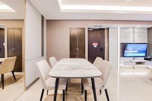 Living area - Good Deal And Comfy 2Br Branz Bsd City Apartment (Pagedangan)