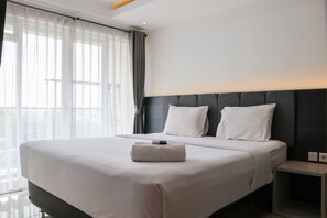 Apartment | 3 bedrooms, free WiFi - Spacious 3Br With Good View At Gateway Pasteur Apartment (Cimahi)