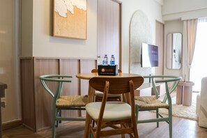 Departamento | Cocina privada | Refrigerador con congelador y parrilla de estufa 